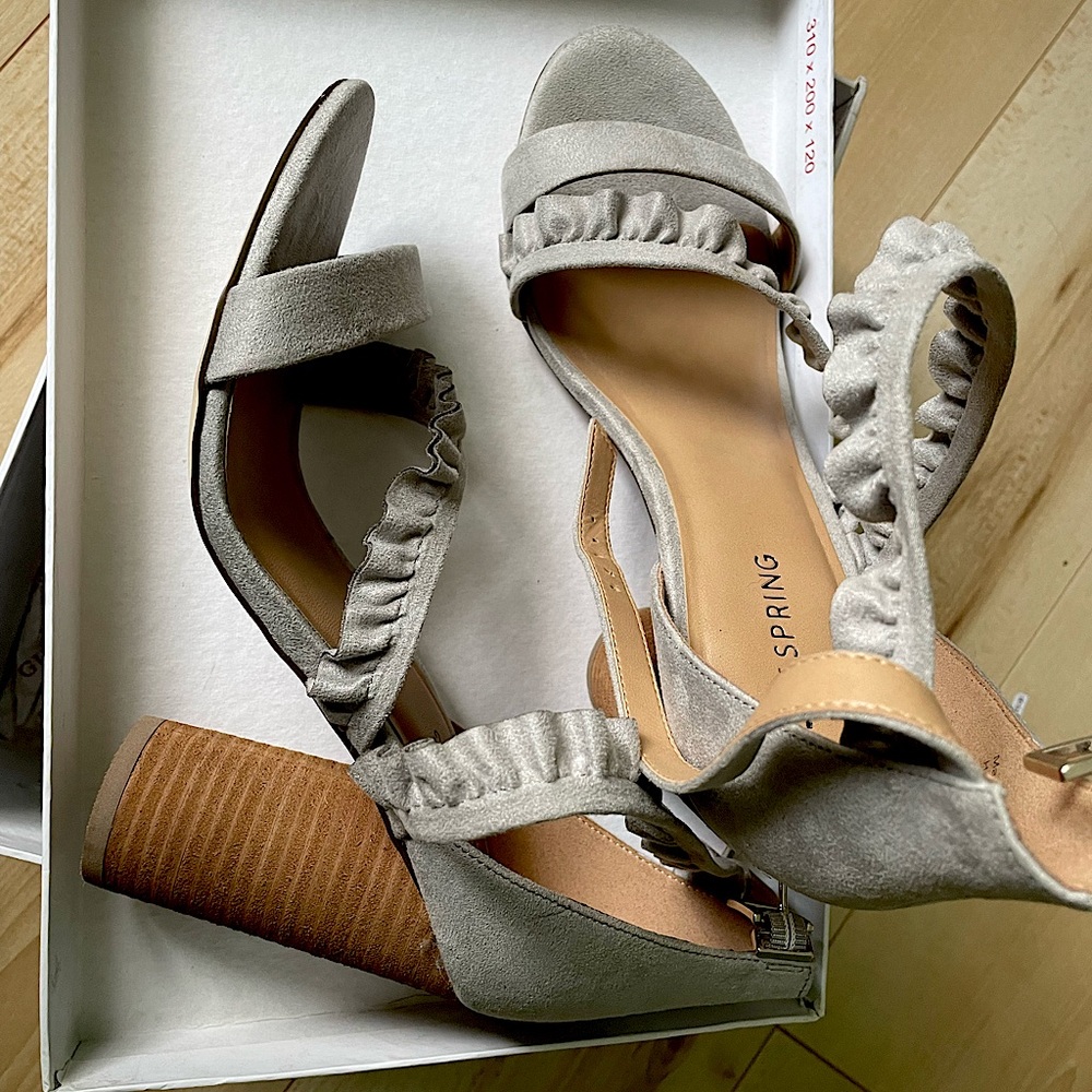 Call It Spring Ruffled Heels - Picture 3 of 3